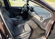 Mercedes-Benz Třídy B Kombi 0,0 130 kw