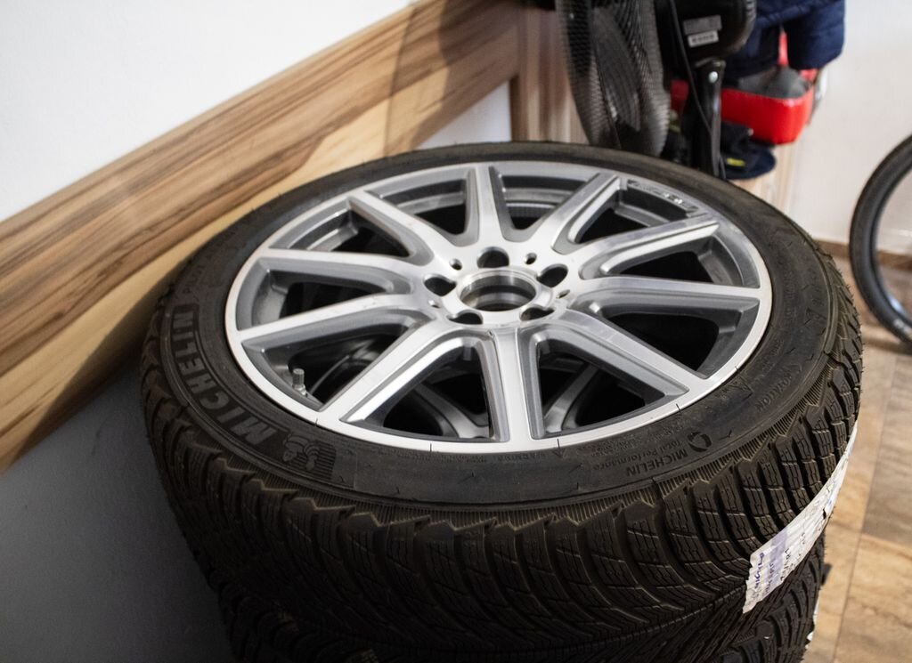 Mercedes-Benz Třídy A Hatchback 0,0 310 kw