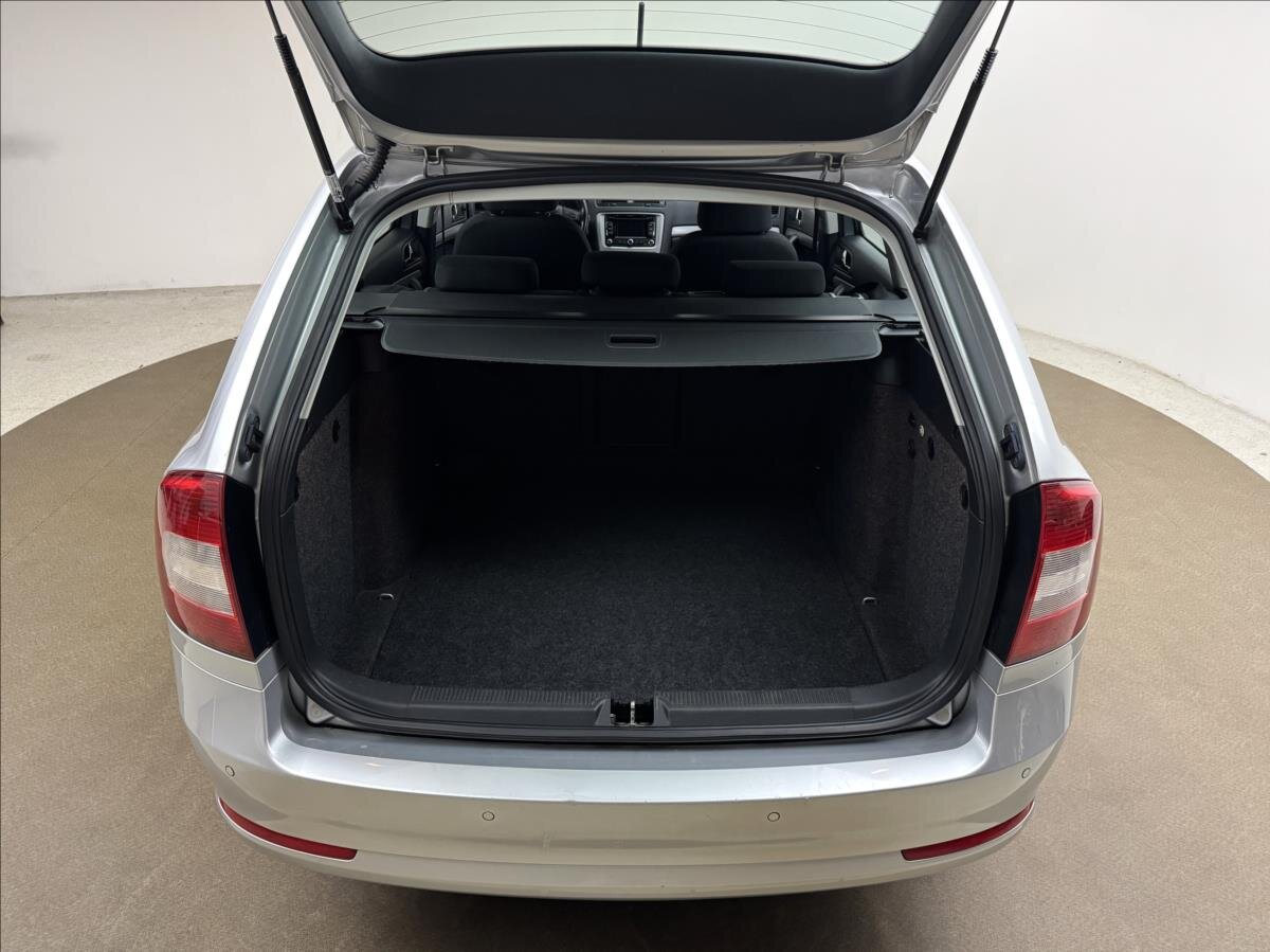 Škoda Octavia Kombi 1,6 l 77 kw