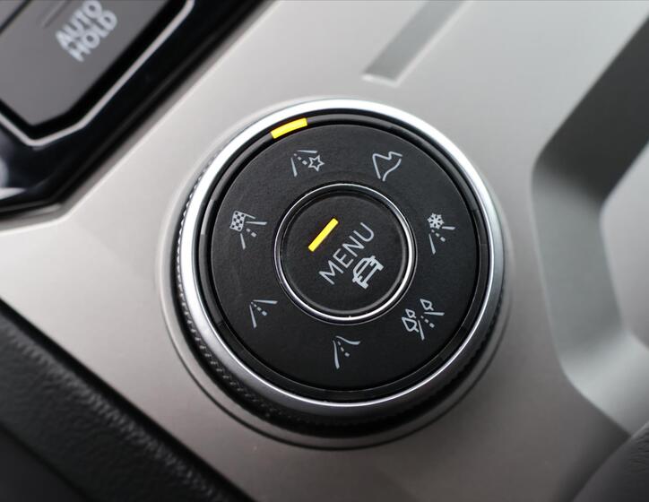 Volkswagen Touareg 30