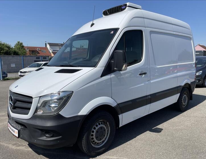 Mercedes-Benz Sprinter 1