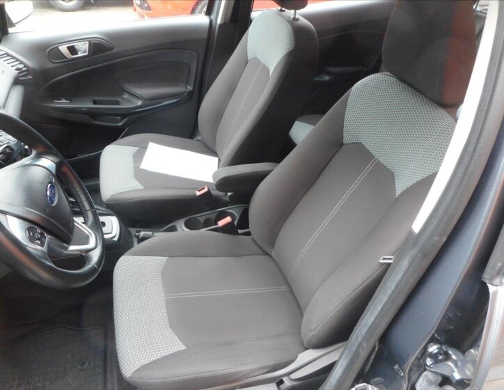 Ford EcoSport SUV / Terénní 1,5 l 82 kw