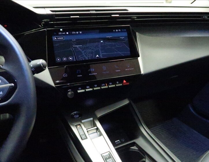 Peugeot 308 Kombi 1,5 l 96 kw