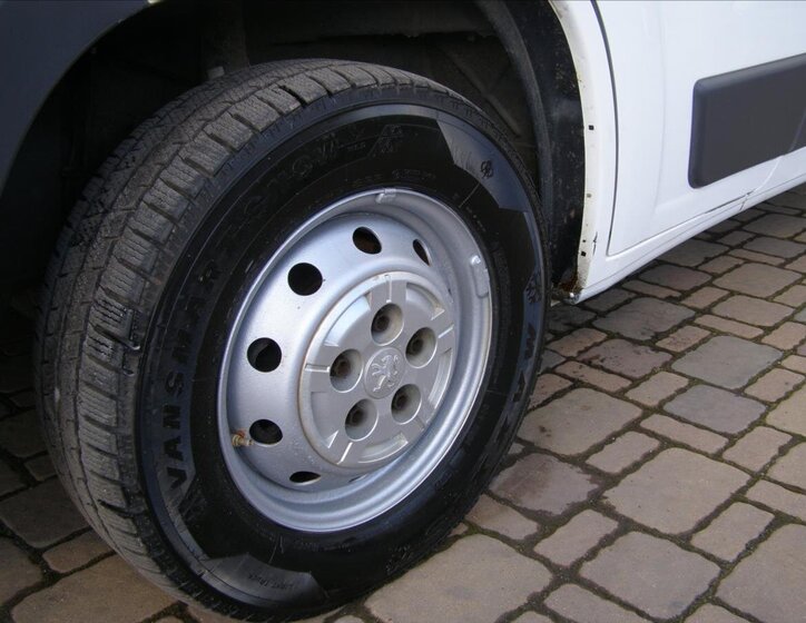 Peugeot Boxer Ostatní 2,2 l 96 kw