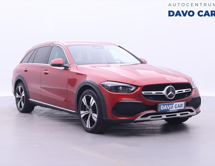 Mercedes-Benz Třídy C Kombi 2,0 l 147 kw