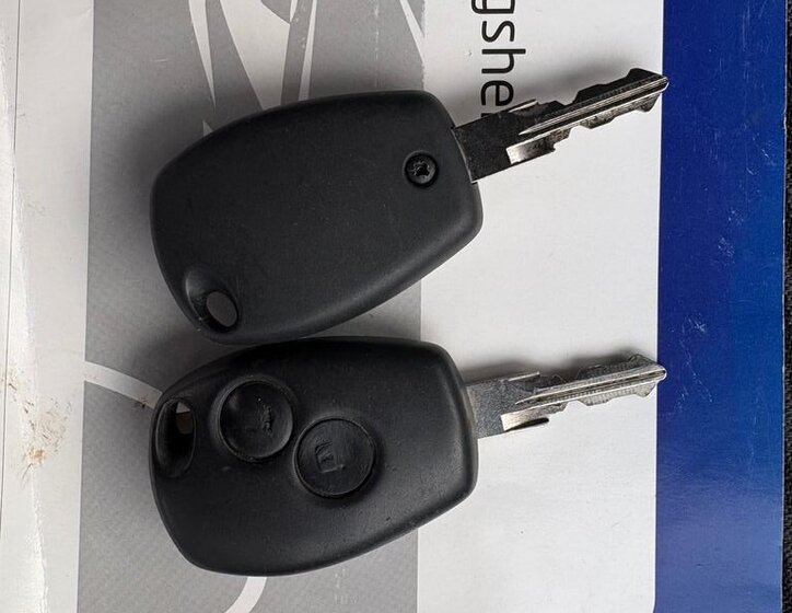 Dacia Sandero Hatchback 1,6 l 64 kw