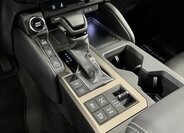 Toyota Land Cruiser SUV 2,8 l 151 kw