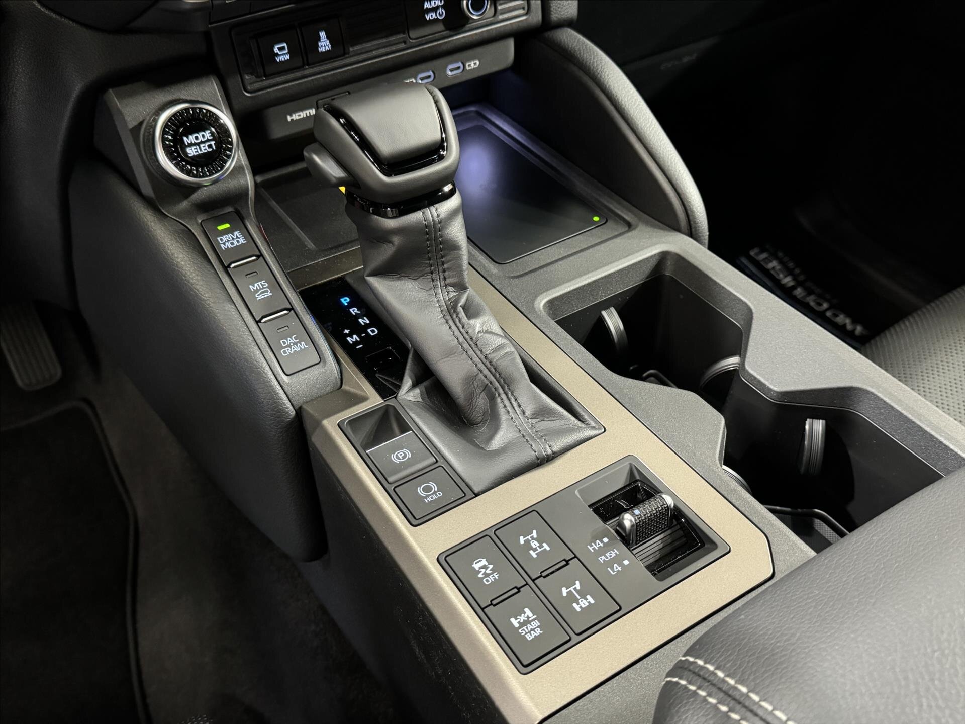 Toyota Land Cruiser SUV 2,8 l 151 kw