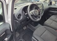 Mercedes-Benz Vito 9