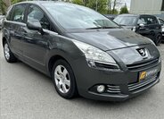 Peugeot 5008 9