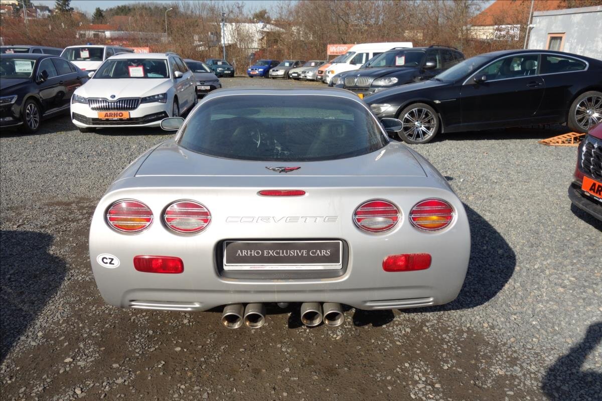 Chevrolet Corvette Kupé 5,7 l 253 kw