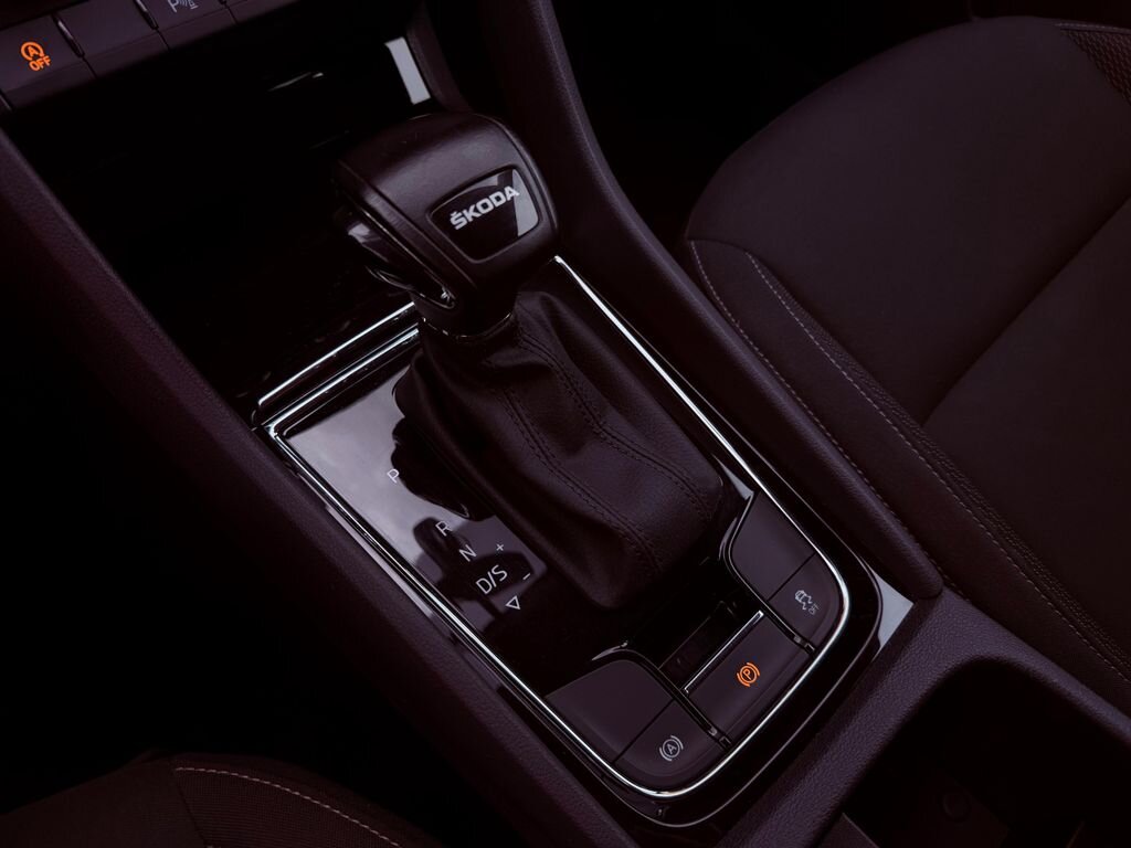 Škoda Karoq SUV / Terénní 2,0 l 85 kw