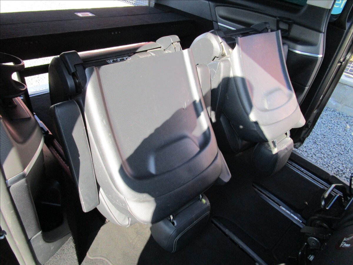 Mercedes-Benz Třídy V Kombi 2,1 l 140 kw