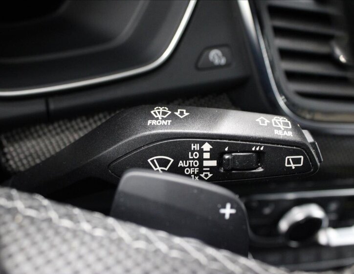 Audi SQ5 SUV / Terénní 3,0 l 251 kw