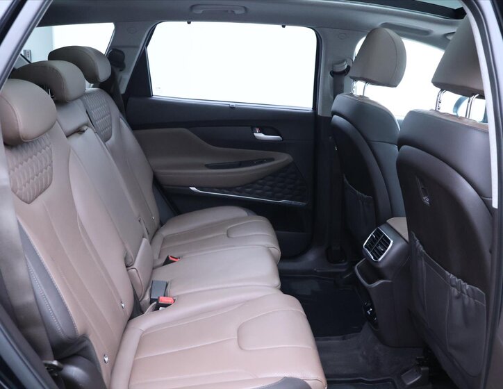 Hyundai Santa Fe SUV 2,2 l 147 kw