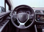 Suzuki SX4 S-Cross SUV / Terénní 1,4 l 103 kw