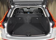 Volvo XC60 SUV / Terénní 2,0 l 145 kw