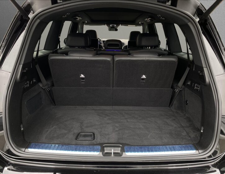 Mercedes-Benz GLS SUV / Terénní 4,0 l 380 kw