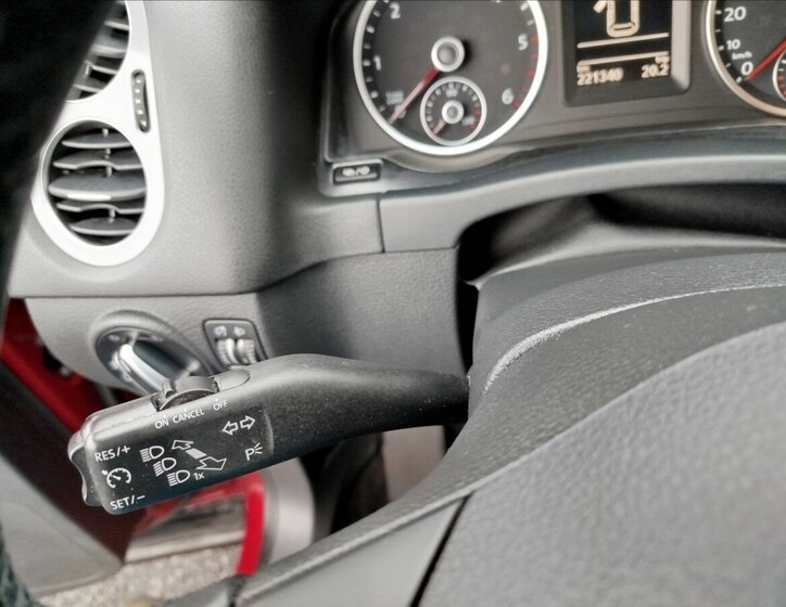 Volkswagen Tiguan SUV 2,0 l 103 kw