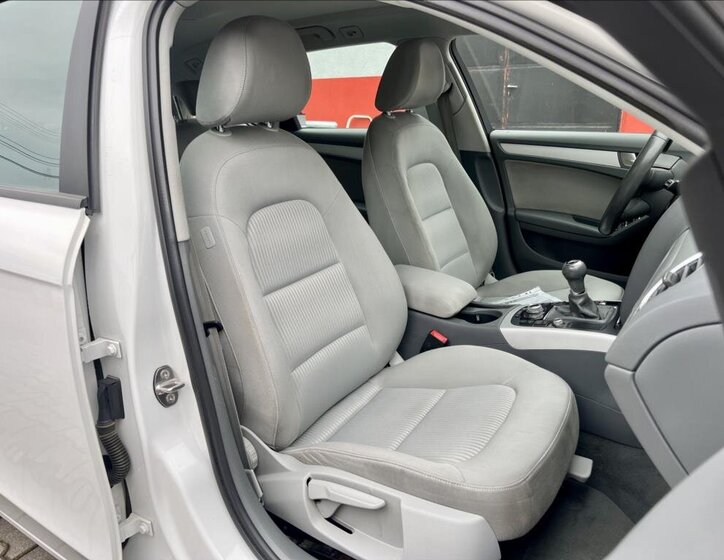 Audi A4 Kombi 2,0 l 100 kw