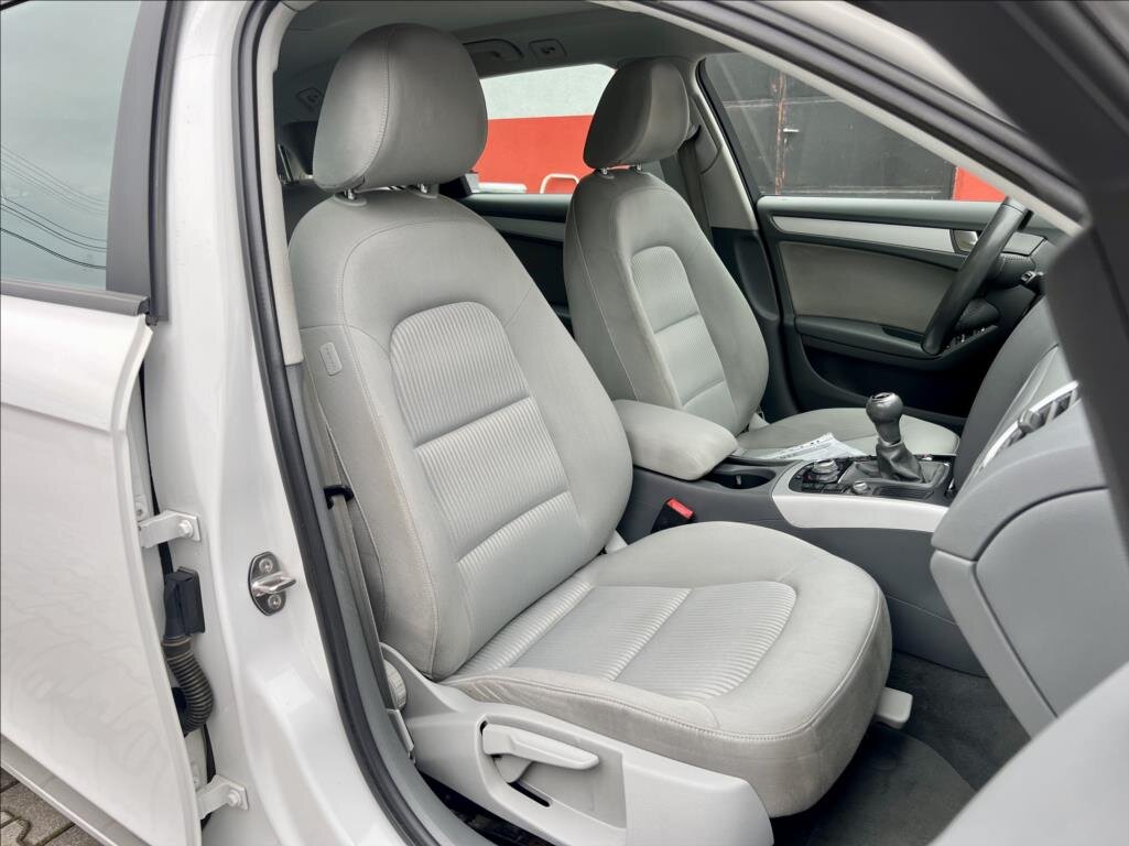 Audi A4 Kombi 2,0 l 100 kw