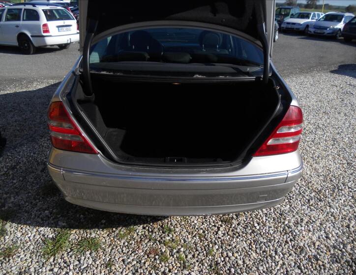 Mercedes-Benz Třídy C 17