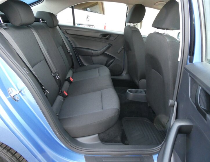 Škoda Rapid Liftback 1,2 l 63 kw