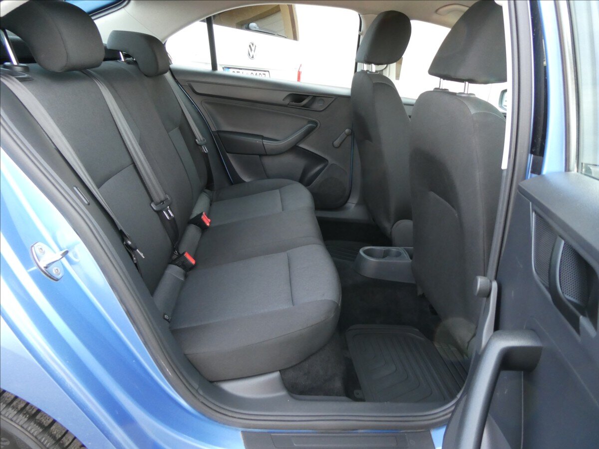 Škoda Rapid Liftback 1,2 l 63 kw