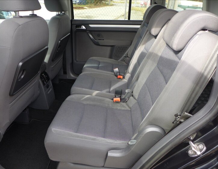 Volkswagen Touran Kombi 1,4 l 103 kw