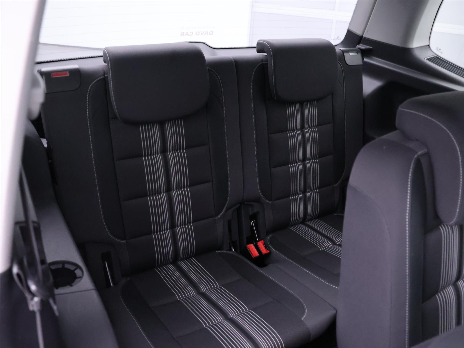 Volkswagen Touran MPV 1,2 l 77 kw