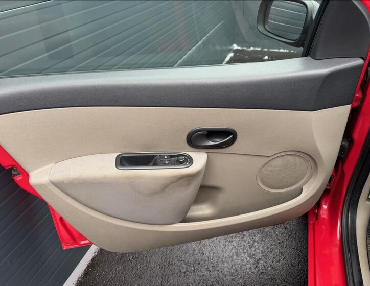 Renault Clio Hatchback 1,6 l 65 kw