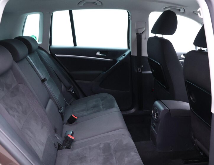 Volkswagen Tiguan SUV 2,2 l 132 kw