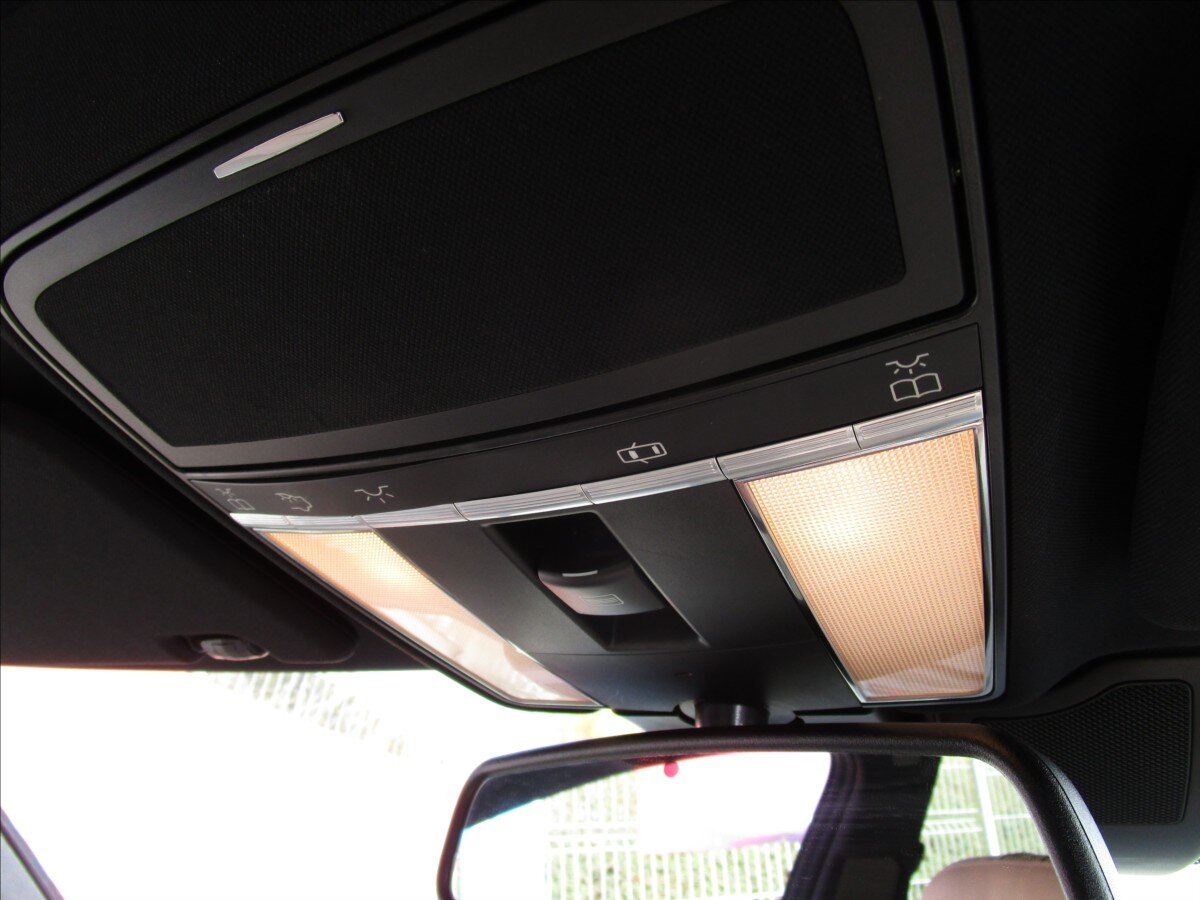 Mercedes-Benz Třídy S Sedan / Limuzína 4,0 l 235 kw