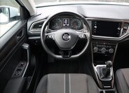 Volkswagen T-Roc CUV / Crossover 1,6 l 85 kw