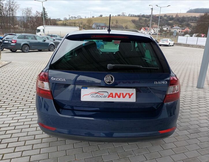 Škoda Rapid Hatchback 999,0 81 kw