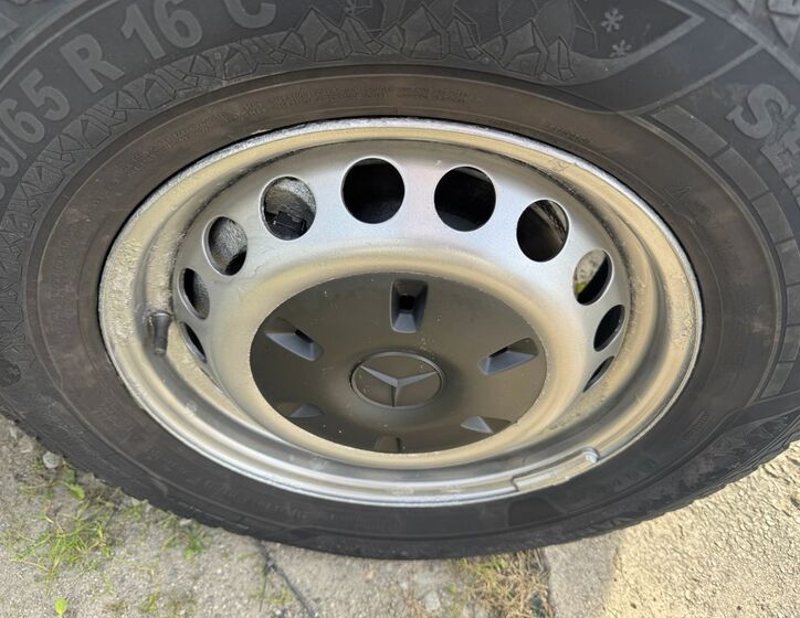 Mercedes-Benz Sprinter 32