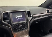 Jeep Grand Cherokee 16
