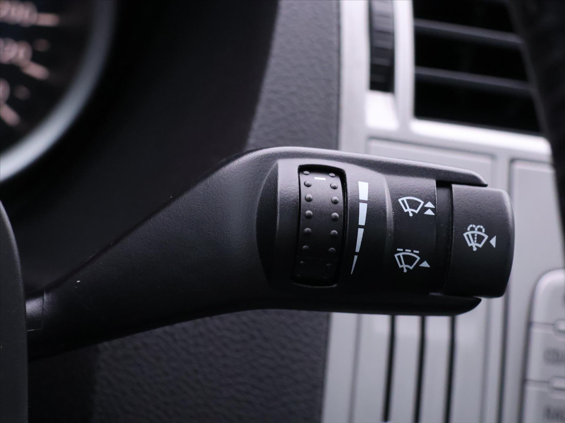 Ford Kuga SUV / Terénní 2,0 l 103 kw