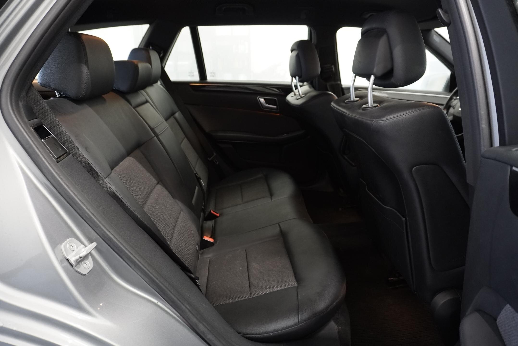 Mercedes-Benz Třídy E Kombi 2,1 l 150 kw