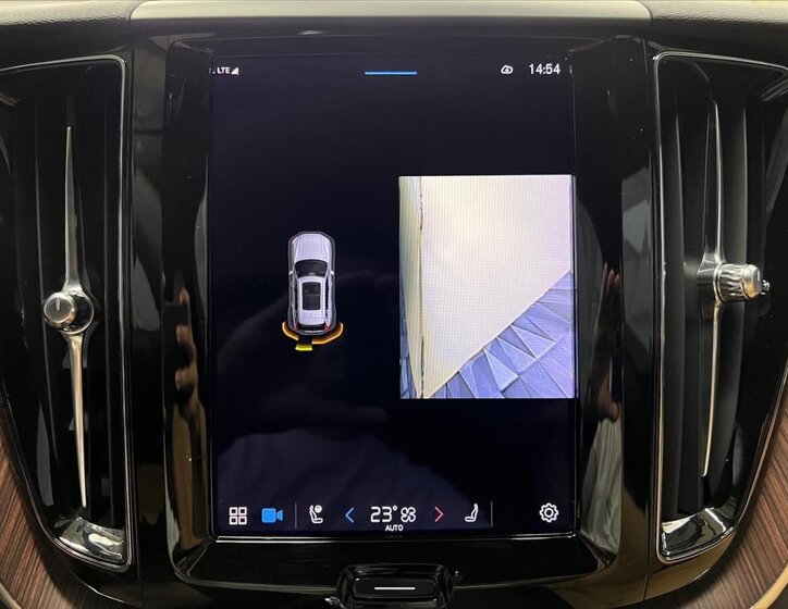 Volvo XC60 SUV 2,0 l 186 kw