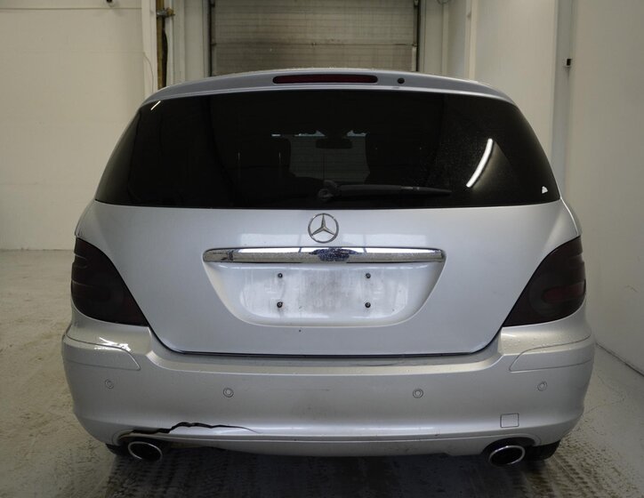 Mercedes-Benz Třídy R SUV 5,0 l 225 kw