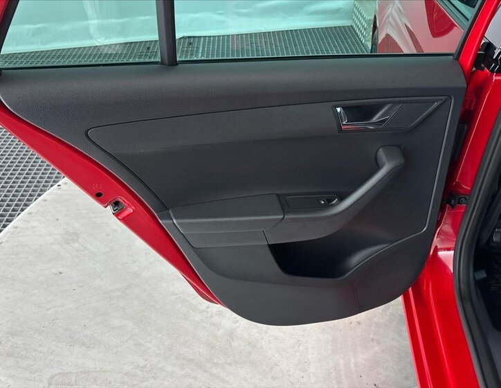 Škoda Fabia Kombi 999,0 70 kw