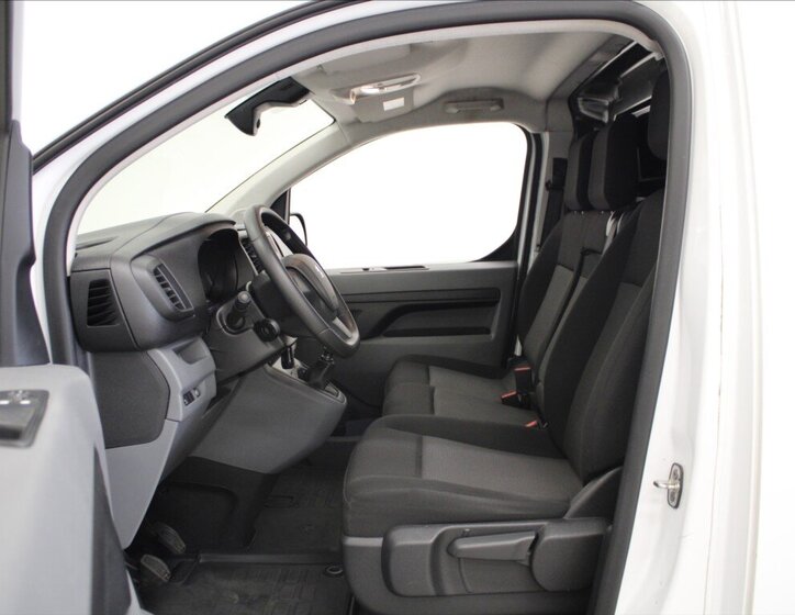 Peugeot Expert Skříň 2,0 l 106 kw