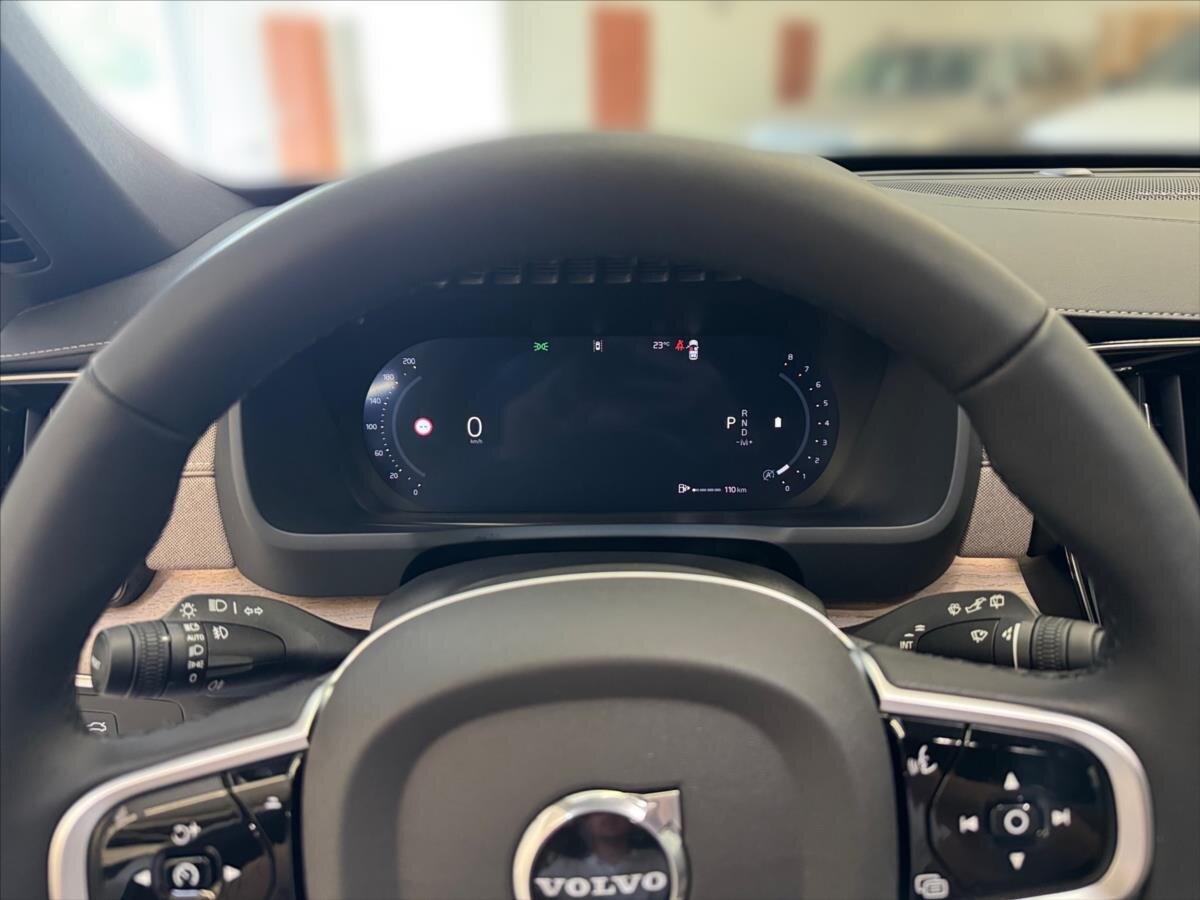 Volvo XC90 SUV 2,0 l 184 kw