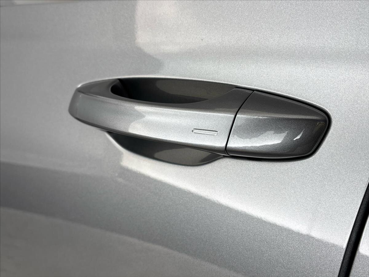 Škoda Superb Kombi 2,0 l 140 kw