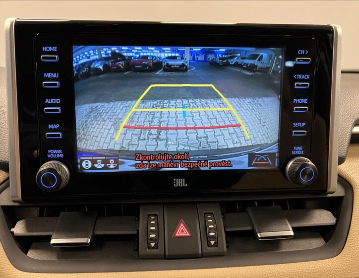 Toyota RAV4 SUV / Terénní 2,5 l 131 kw