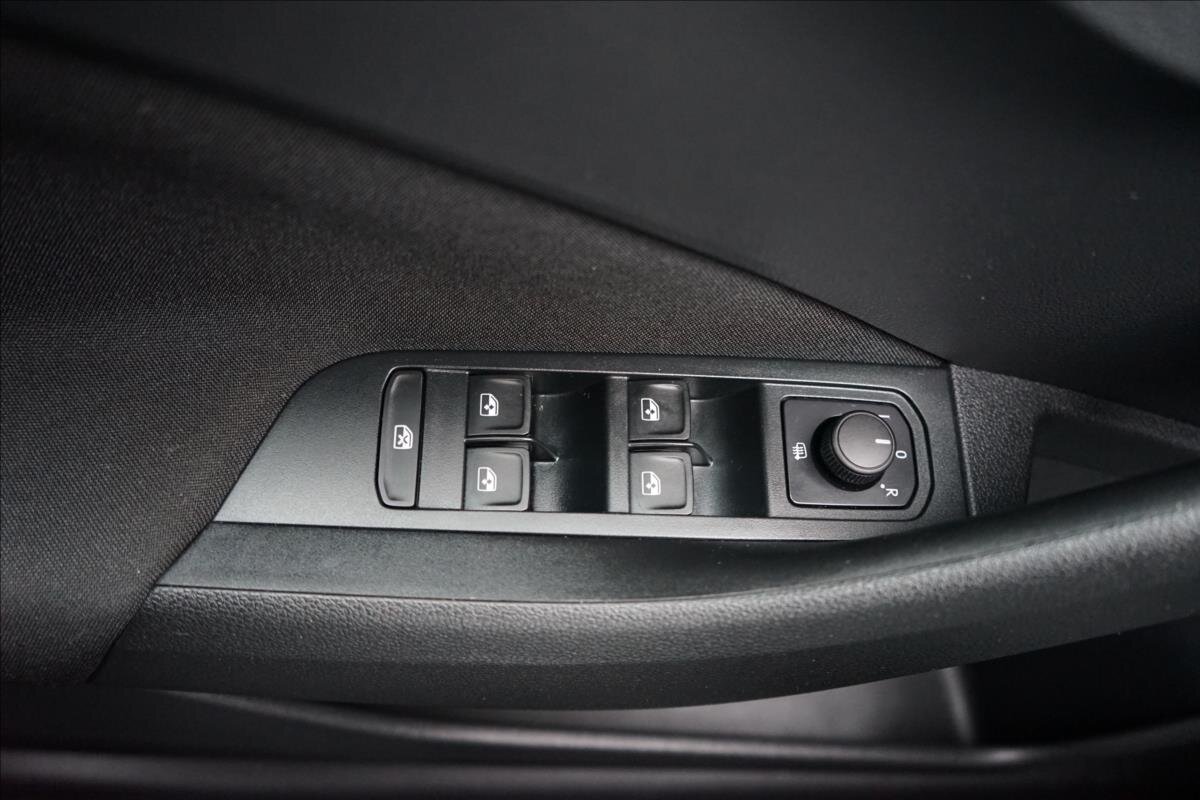 Škoda Scala Hatchback 999,0 85 kw