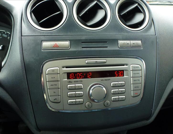 Ford Transit Connect 28