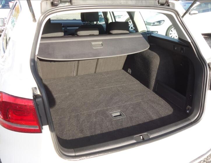 Volkswagen Passat 14