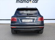 Bentley Bentayga 6